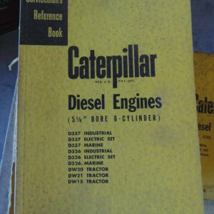Caterpillar D337 D326 DW20 DW21 DW15 Servicemen's Reference Book