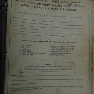 Allis Chalmers Mark IV, Mark V Backhoe Operator, Maintenance and Parts Manual